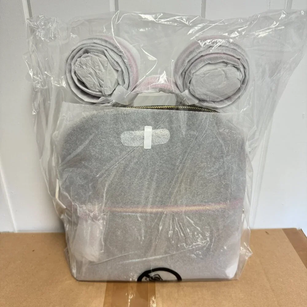 Michael Kors Dallas Medium Signature Logo Backpack – Deep Fuchsia - Picture 4 of 5